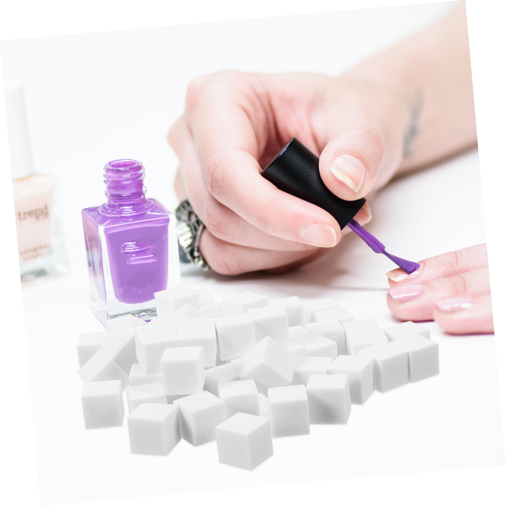 Outanaya Nail Tools for Nail Art 100pcs Mini Nail Sponges Blush French Tip Tool Makeup Sponges for Women Soft and Clean Applicati