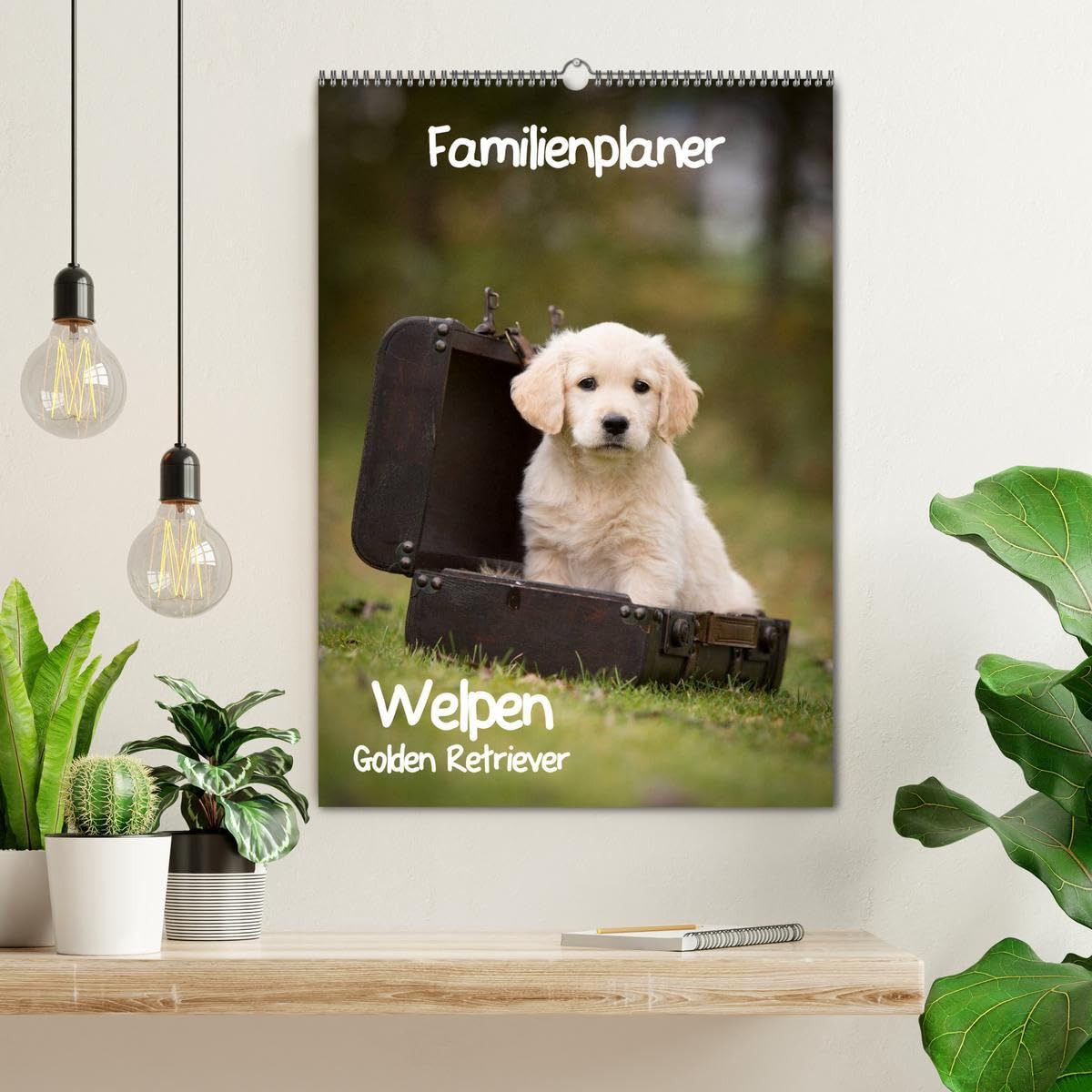 Familienplaner: Golden Retriever Welpen (Wandkalender 2026 DIN A2 hoch), CALVENDO Monatskalender: Dieser Familienplaner mit 5 Spalten wird Ihnen jeden ... Lächeln ins Gesicht zaubern. (CALVENDO Tiere)