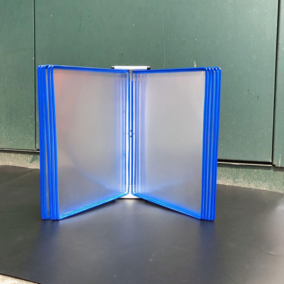 Wandhängender Aktenhalter Blau aus Pvc und Metall 10-seitiger Organizer zum Aufhängen für Akten und Bücher im Büro und Zuhause