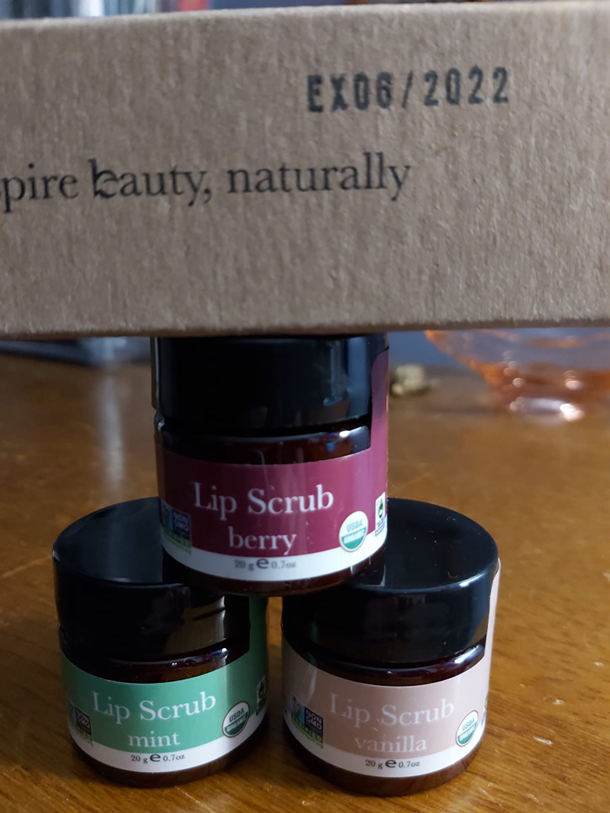 Beauty by Earth USDA Organic Lip Scrub Vanilla - USA Made with Natural Ingredients, Moisturizing Scrub Exfoliator for Dry Lips, Lip Sugar Scrubber Exfoliator for Smooth Lips, Small Beauty Gifts 2 Pack