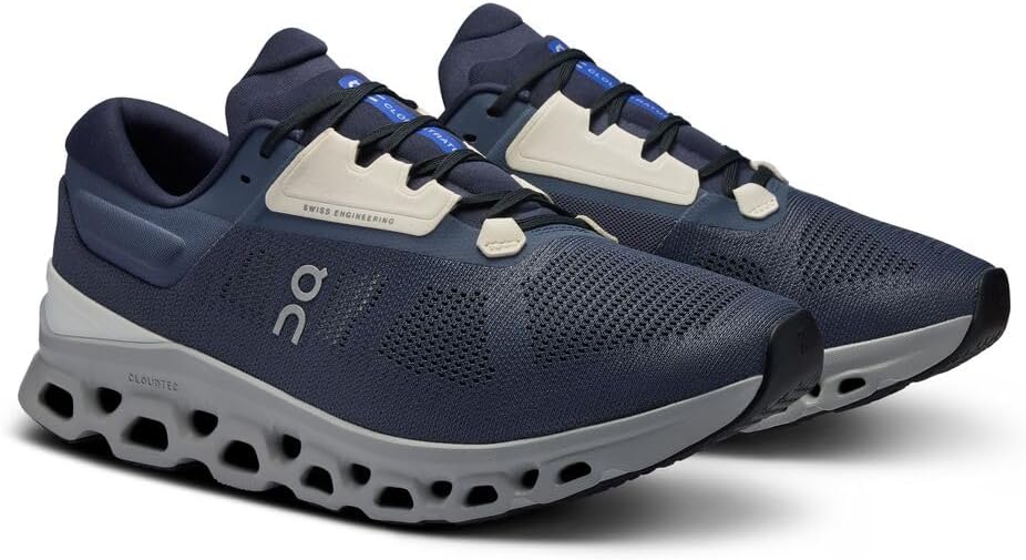 ON Men's Cloudstratus 3 Trainers