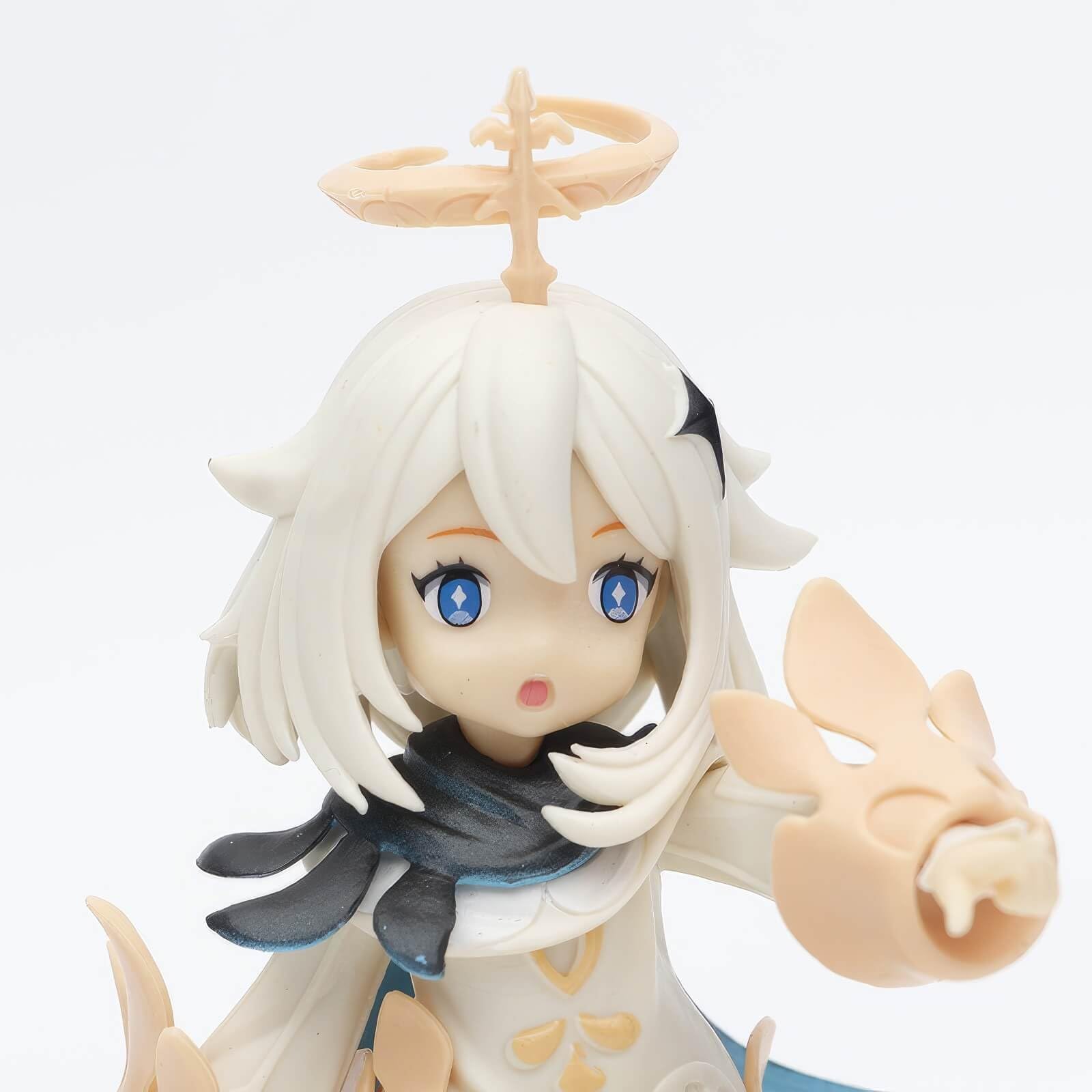 Amazon.co.jp: Genshin Impact 座っているパイモンフィギュア、Mihoyo