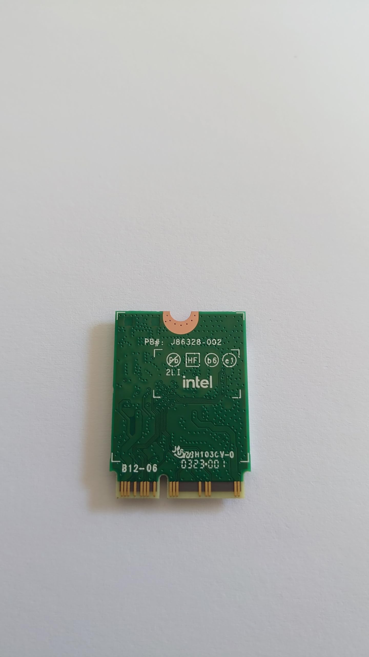Intel Adaptateur Wi-Fi 7 M.2 1216 2x2 Tri-bande BT 5.4 pour ordinateur portable