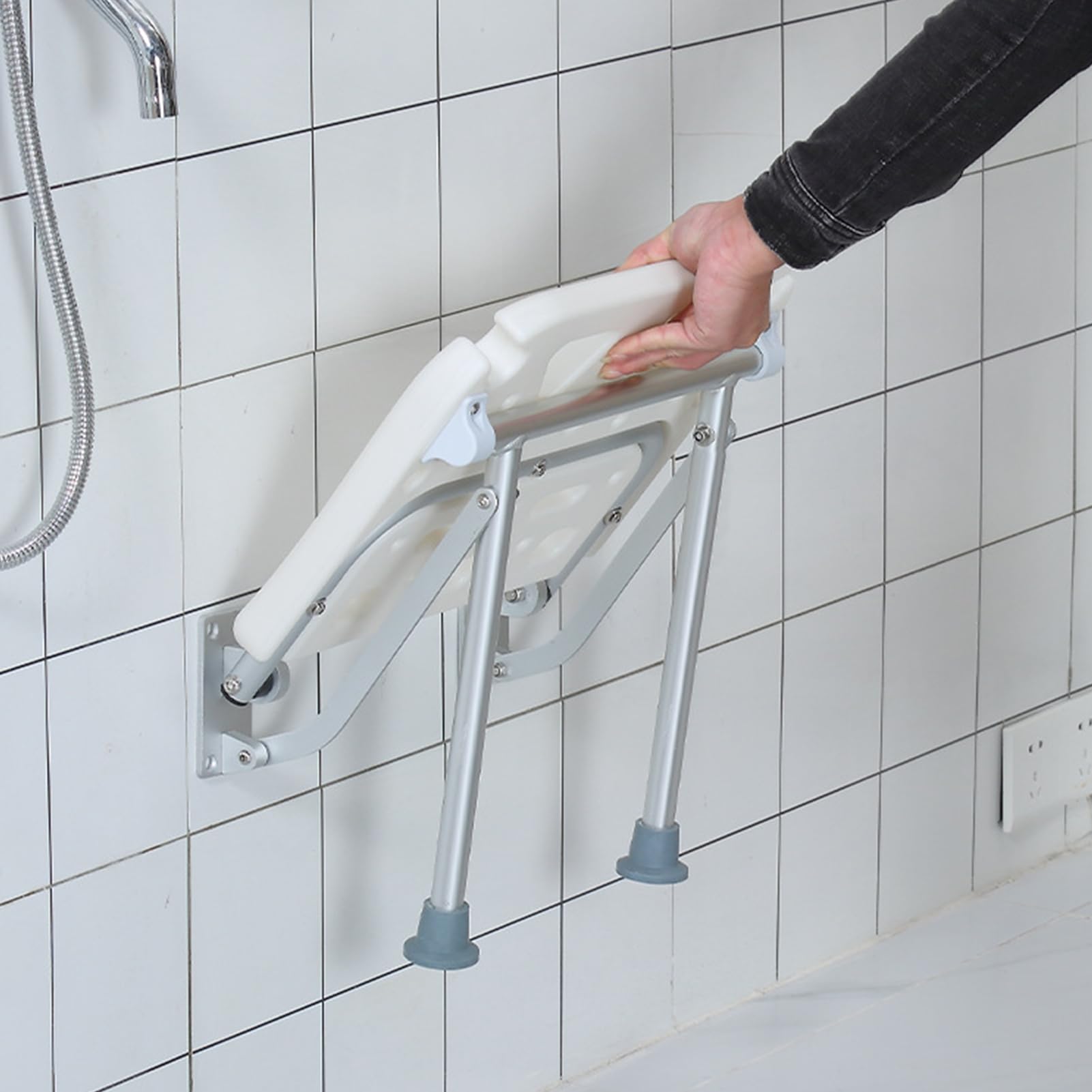 Jectse Sedile per Doccia Pieghevole, Sedia per Doccia a Parete Regolabile in Altezza con Regolazione in Altezza su 5 Livelli 42 X 53 Cm e Fessure per Soffione, per Anziani