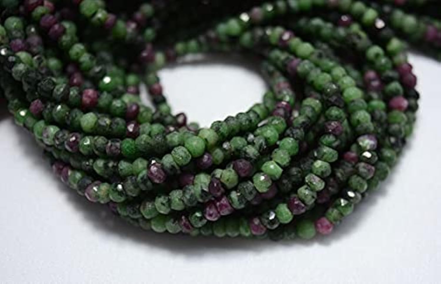 Perles de rubis zoïsite rondelles 3.5 mm LKBEADS pour fabrication de bijoux en pierres fines