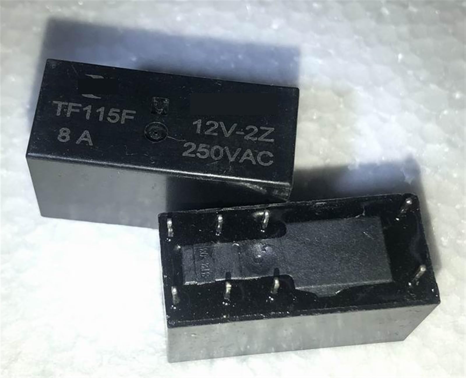 Relé TF115F 12V-2Z electromecánico de 4 pines y 8A para circuitos de control 2