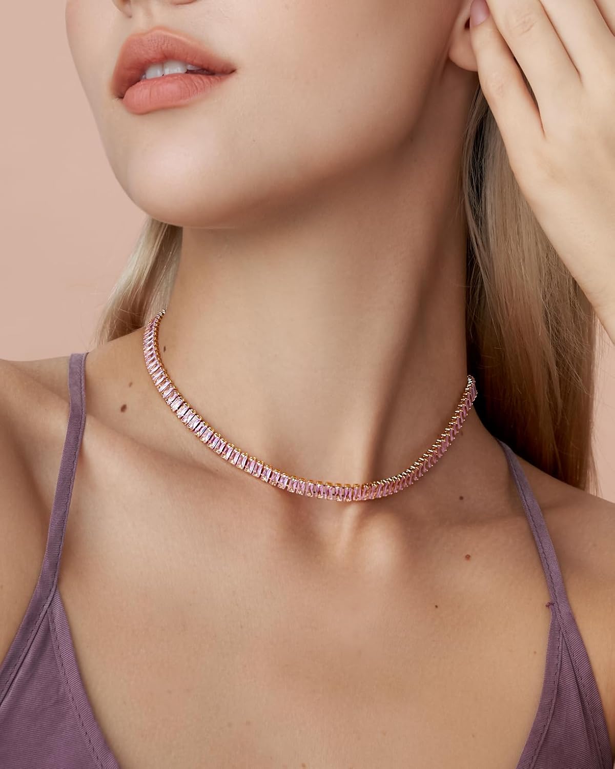 SNGIA 18K Gold Plated Emerald Choker Necklaces for Women, Green Statement Tennis Chain Choker Necklace Gift.