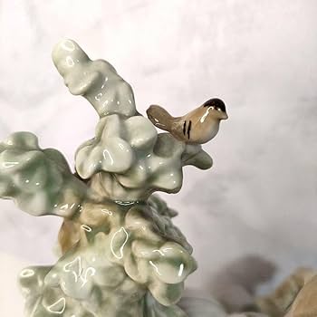 Amazon.co.jp: リヤドロ ときめき (絶版) 陶器人形 フィギュリン