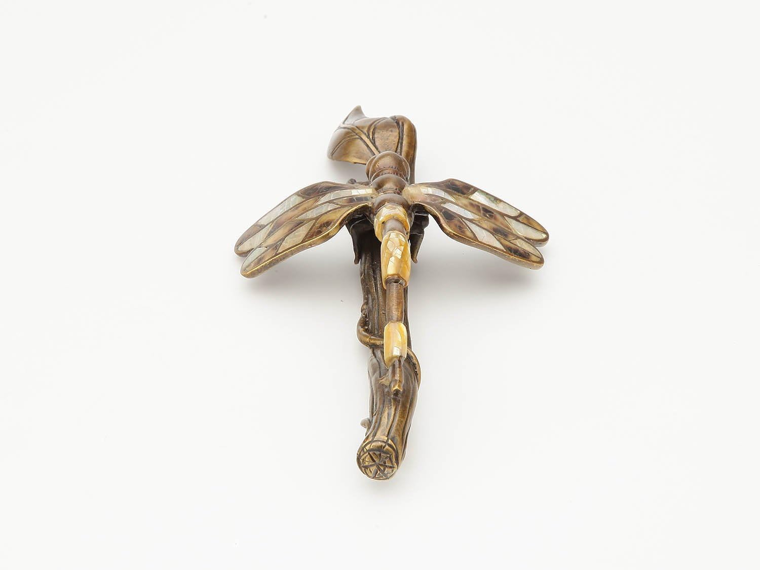Schaub Nature Collection 3-1/8 in. (79mm) Mother of Pearl/Penshell Inlaid Dragonfly-Twig Pull, Mother of Pearl/Penshell/Estate Dover - 892-MOP/ED