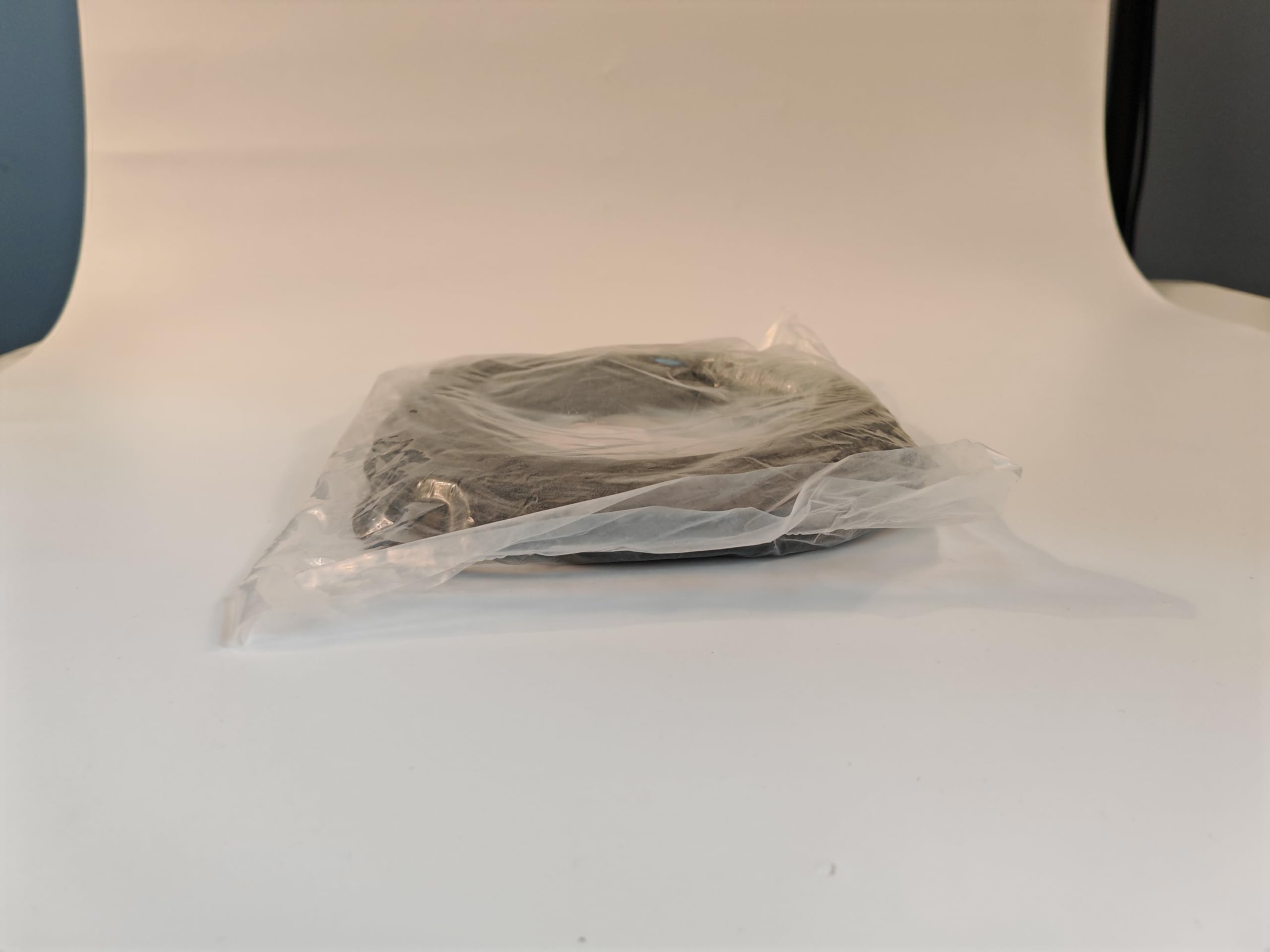 15 Metri Nastro Tenuta Gomma Espansa Diametro 4mm Gomma Cordone di Tenuta Rotonda Cordone Sigillante Nero per Giunti per Sigillatura delle Cuciture di Porte Finestre