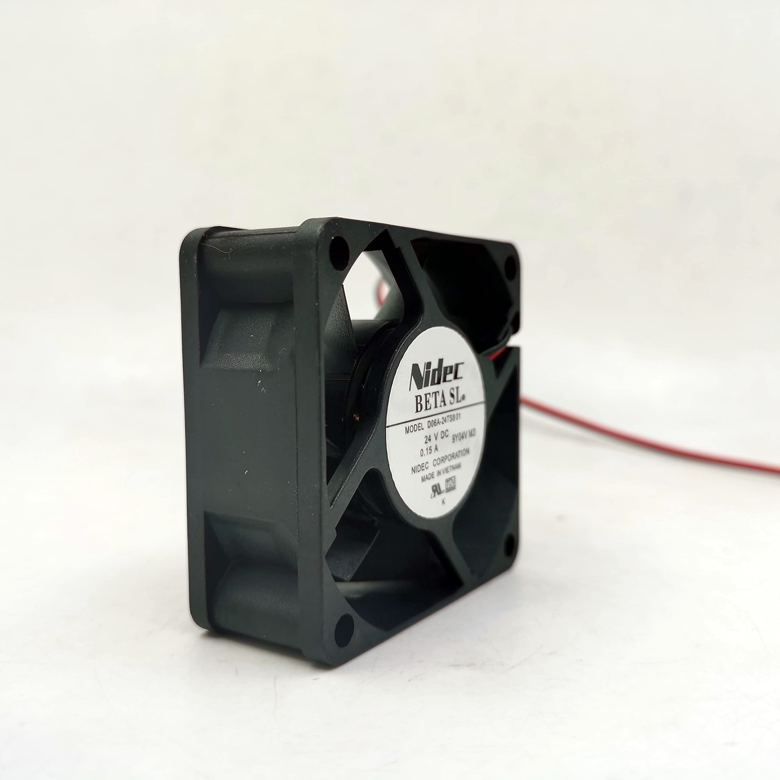 外装新品！ LAVIE Direct NS (PC-GN164LDAF) Direct NS