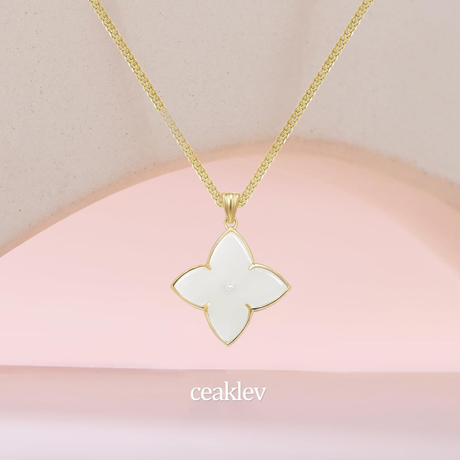 Women's Clover necklace – S925 Sterling Silver Pendant with Agate Heart – Adjustable necklace for Women, a Thoughtful Choice for Daughter, Wife, or Mom - Image 6