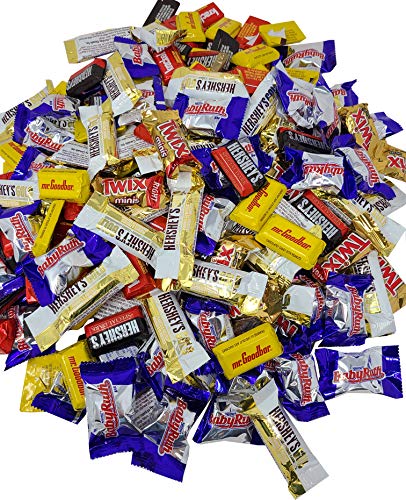 Bulk Assorted Chocolate Candy Bars Minis, Individually Wrapped Variety Pack, Butterfinger, Nestle Crunch, Hershey's Milk Chocolate Emoji Bar, Baby Ruth, Twix, 5 Pounds