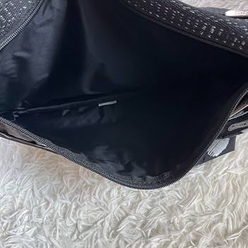 【未使用】LeSportsac ショルダーバッグ ハート　ポーチ　黒 2025年最新】レスポートサック LeSportsac ハートの人気アイテム