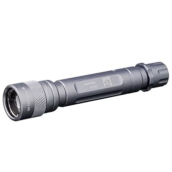 1-31 MAG-TAC LED懐中電灯 320ルーメン 1-31 MAG-TAC LED懐中電灯 320ルーメン