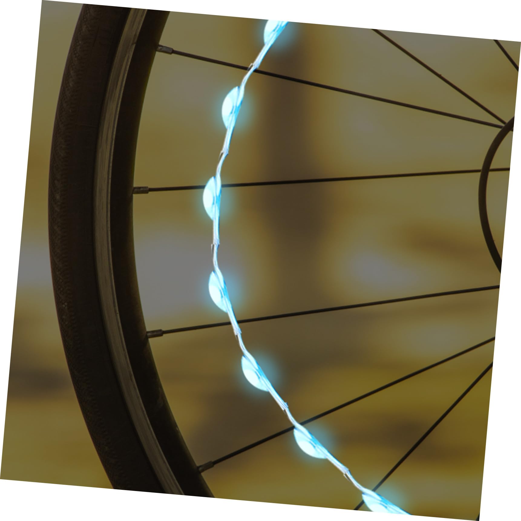 VANZACK 2ensembles Lumières De Vélo LED Rechargeables RGB Éclairage Décoratif pour Roues De Bicyclette Étanche Et Visible Parfait pour Adultes
