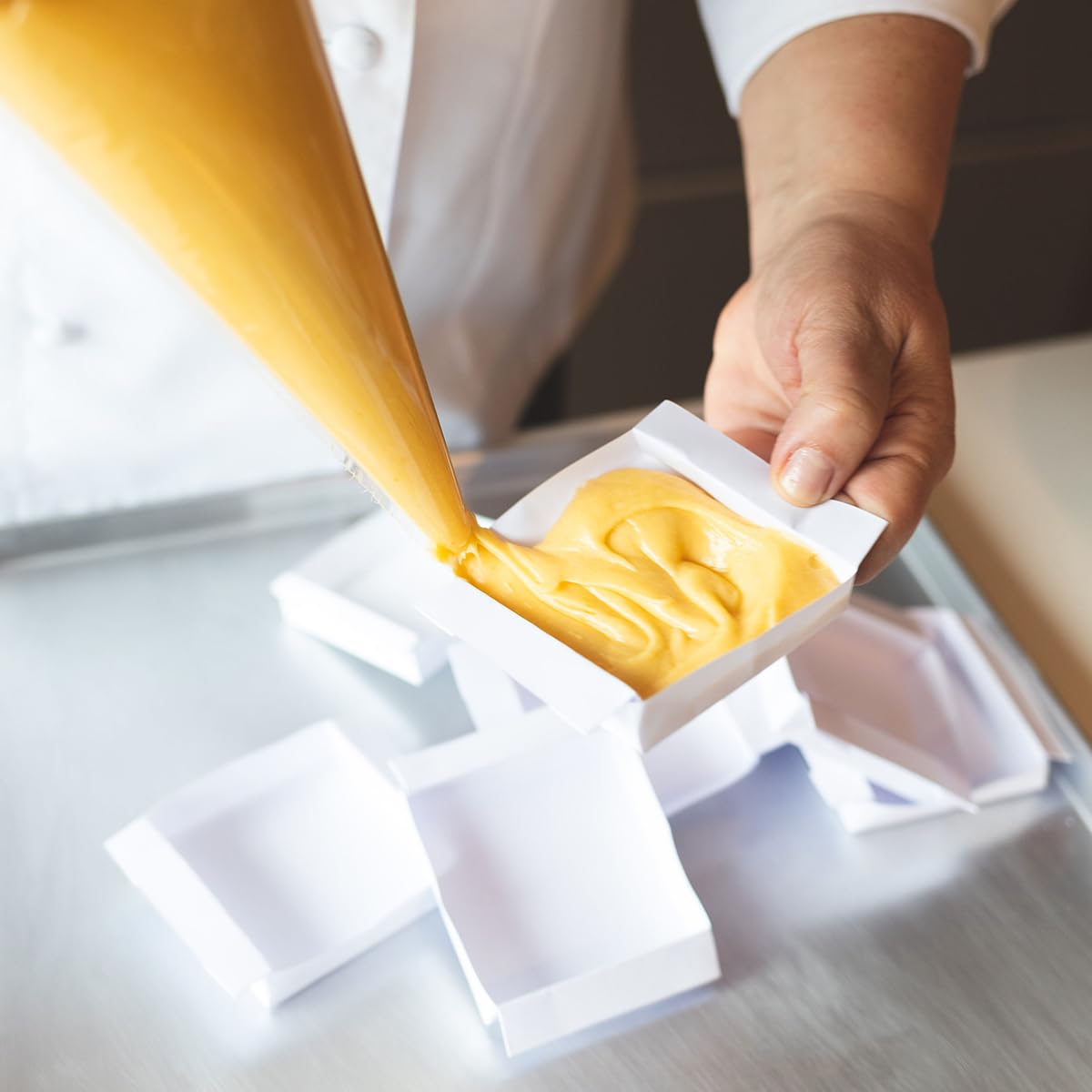 Joselín Sobaos Pasiegos Medianos, elaborados con Mantequilla, Calidad Controlada IGP Sobao Pasiego, Paquete de 8 Sobaos envueltos individualmente en film transparente (600 gr) (Pack de 4)