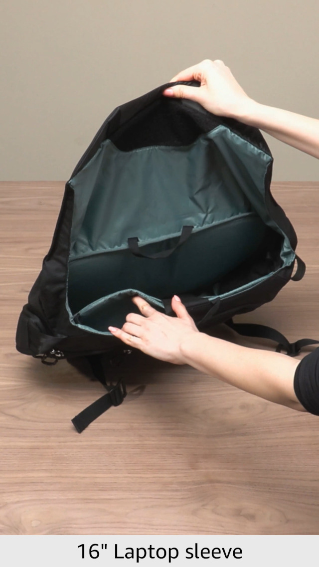 Amazon.com: Osprey Metron 18L Messenger Bag, Black : Clothing