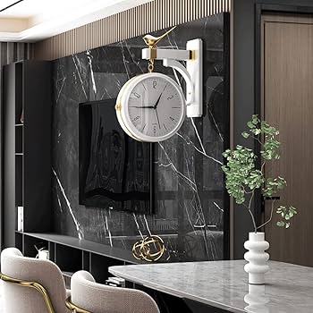ヨーロッパ式の柱時計モダンでシンプルな装飾の壁掛け時計無打孔壁掛け時計 Amazon｜ヨーロッパの創造的な壁掛け時計、おしゃれ な 壁掛け