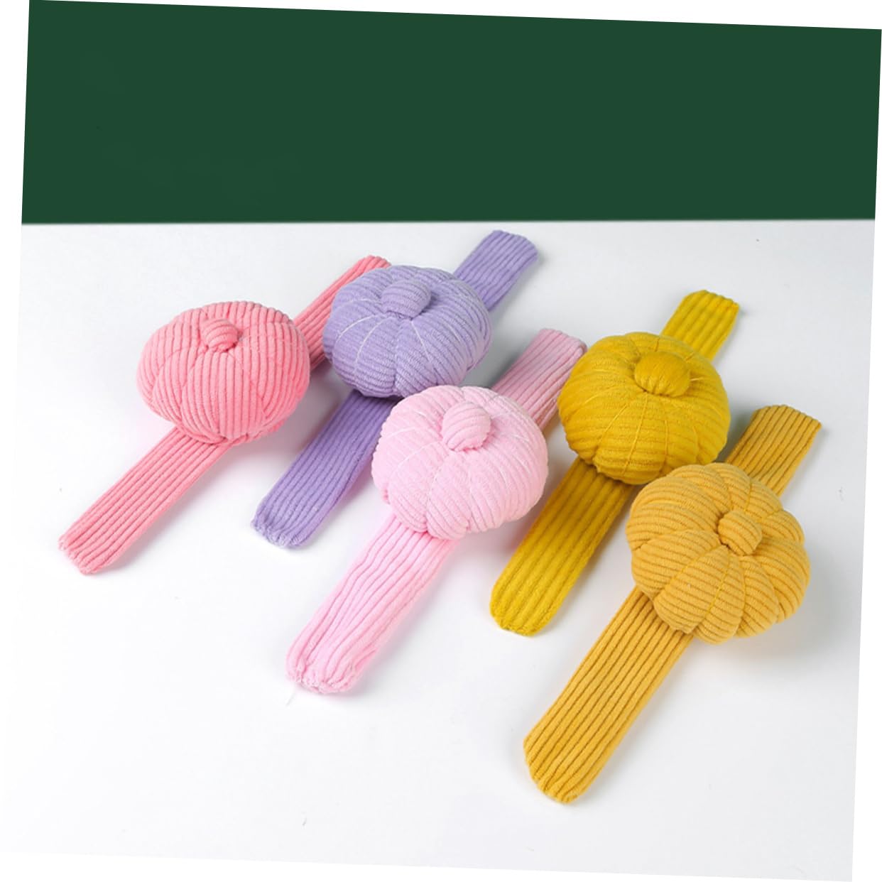 DIYEAH 4piezas Alfiletero De Muñeca Diseño De Organizador De Para Herramienta De Costura Aleatorios Para y Manualidades