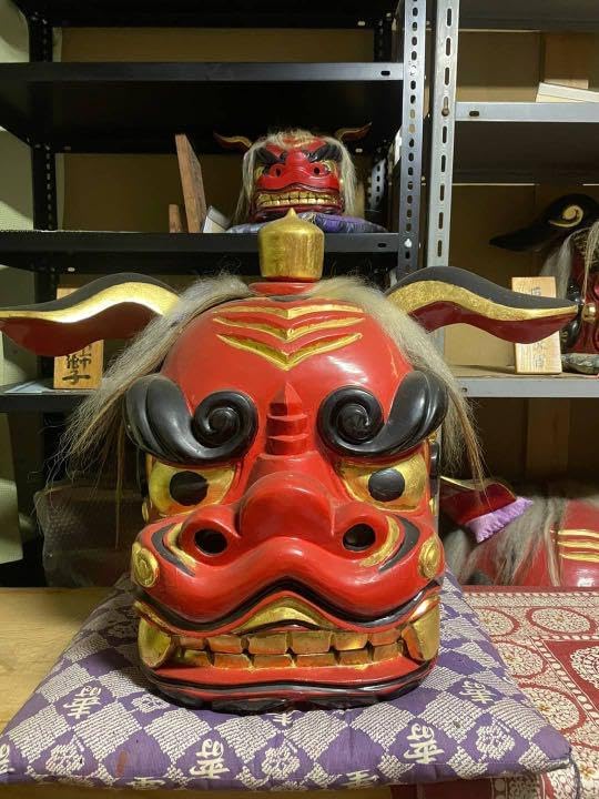 獅子頭 獅子舞 木彫り 桐製 工芸品 漆塗り 金箔 だーしま】獅子頭