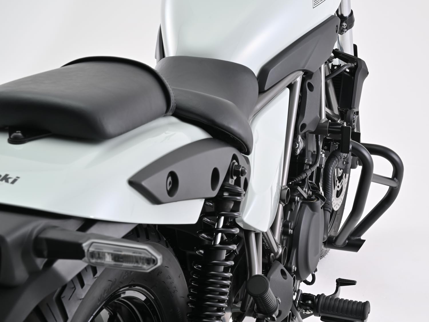 Osłona silnika do Kawasaki Eliminator 400/450/500 2023-2025 | wysokowydajna ochrona pałąka ze stali | łatwy montaż