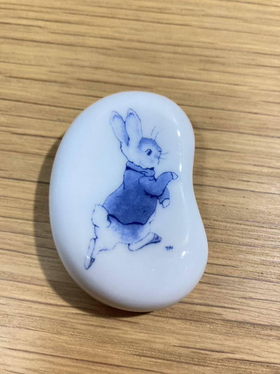 【新品】ピーターラビット　陶器製箸置き5個セット