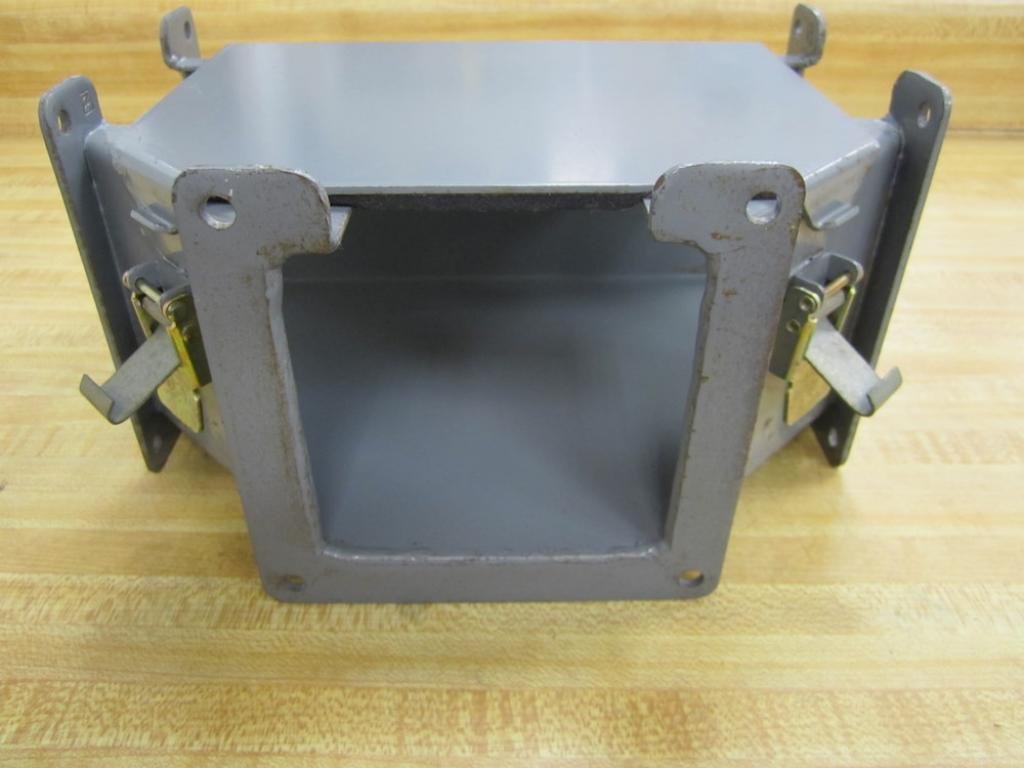 E27524 Wireway Or Auxiliary Gutter