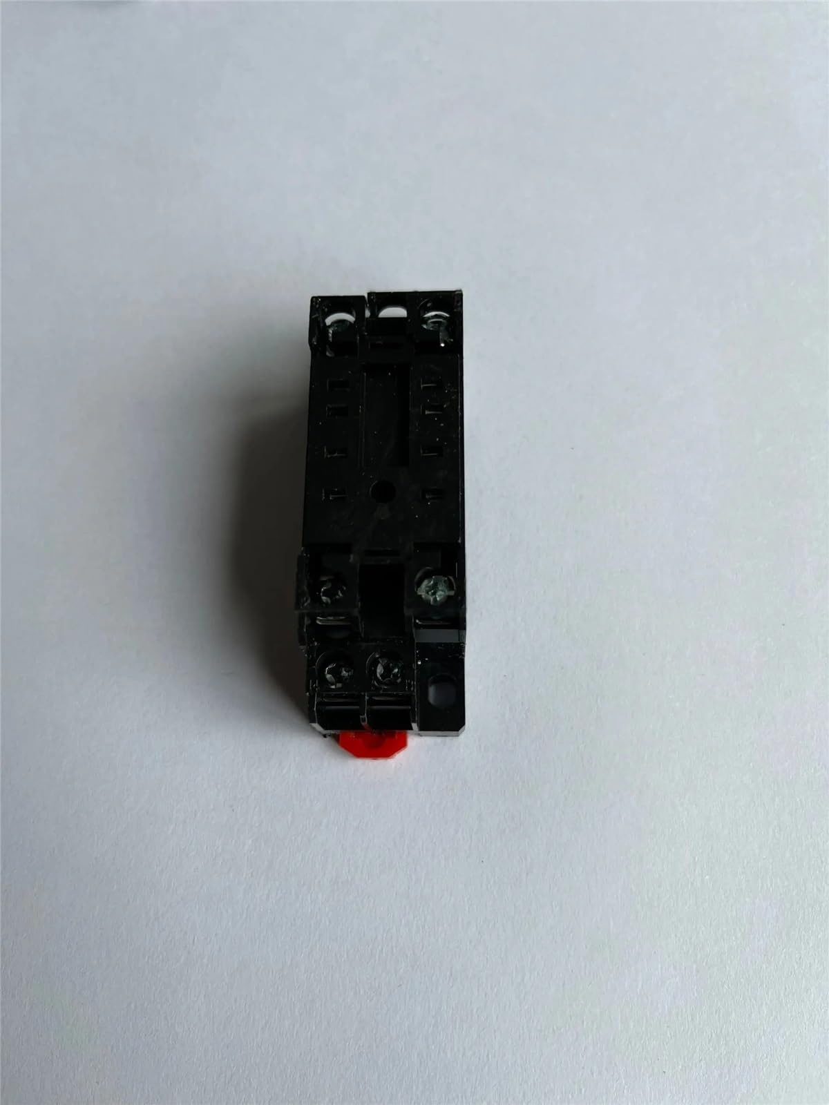 Relais RXM2AB2P7 inverseur 2CO 12A avec indicateur LED et bouton de test manuel LTB