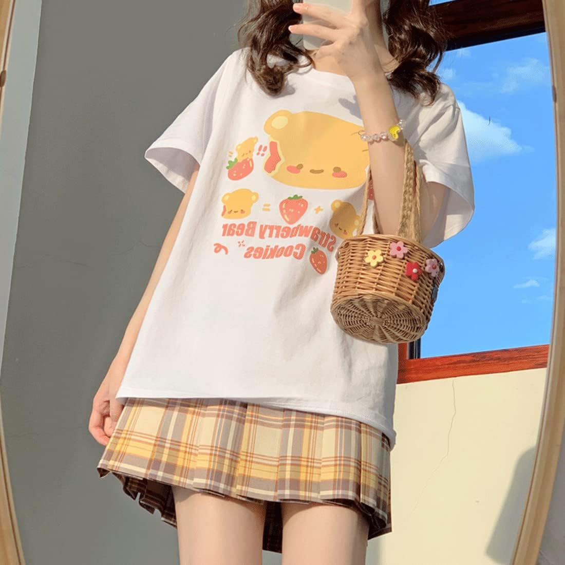 Kawaii Fashion Harajuku Style Pastel Gothic Clothing Crewneck Soft Cartoon Print Bear Cookies T-Shirt - Image 4