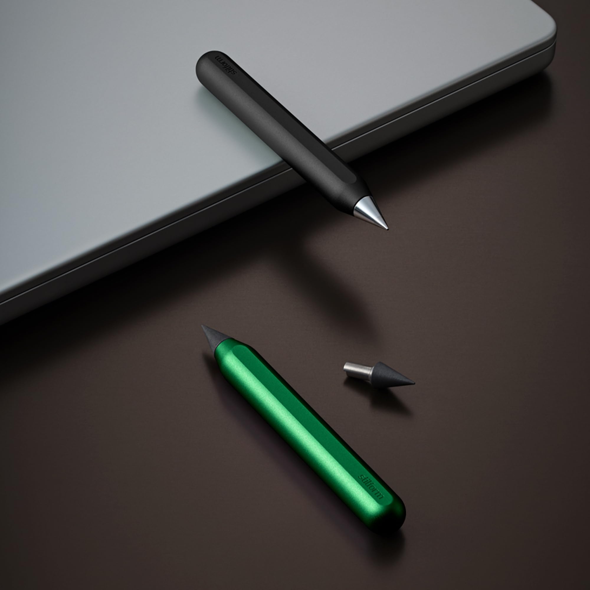 200527 AEON Nano Mini-Blei-Stift, aus Aluminium – mit magnetischer Graphit-Spitze, wechselbar - Warp Black