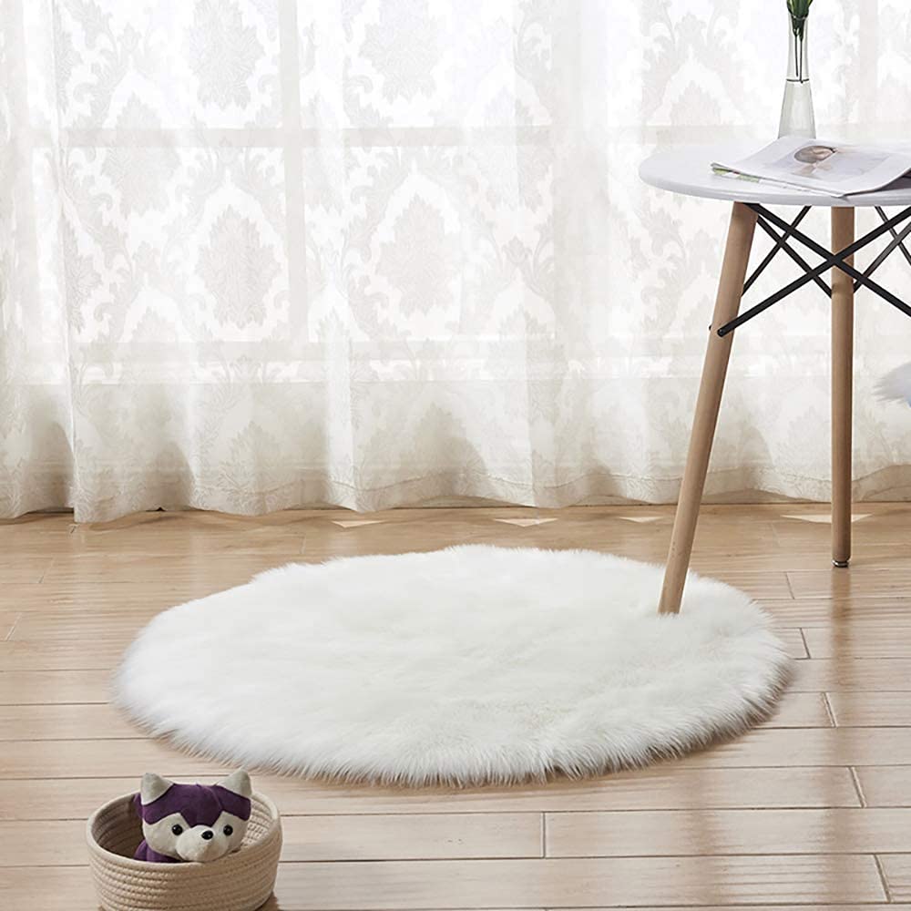 Nappe ronde blanche en fourrure artificielle 80cm pour table basse de salon