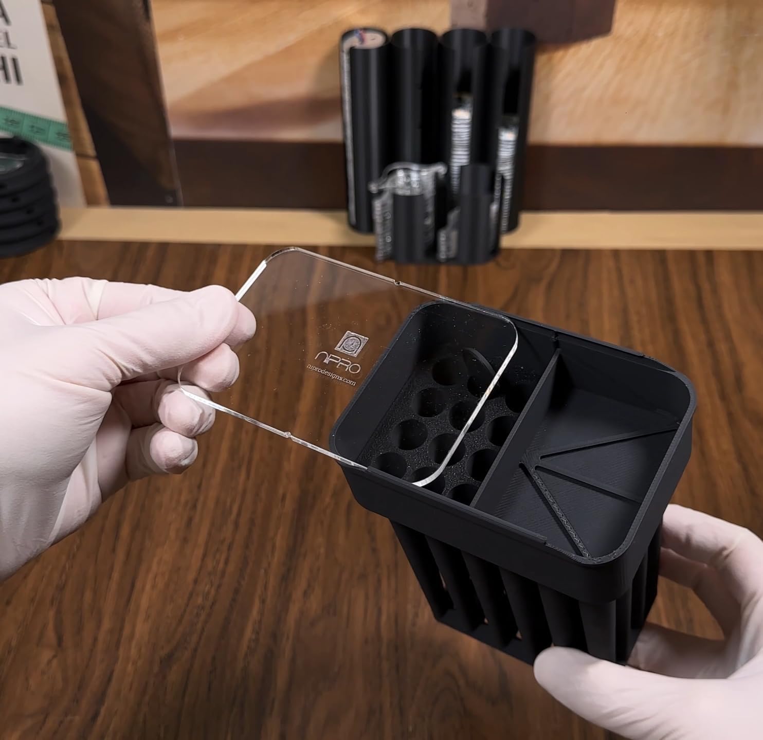 NIPRO 24/6 – Maschine zum Füllen von vorgerollten Zapfen (King) mit 6 mm Filter (RAW und Kegel) – inkl. Teiler von 24 bis 12 Stück (schwarz)