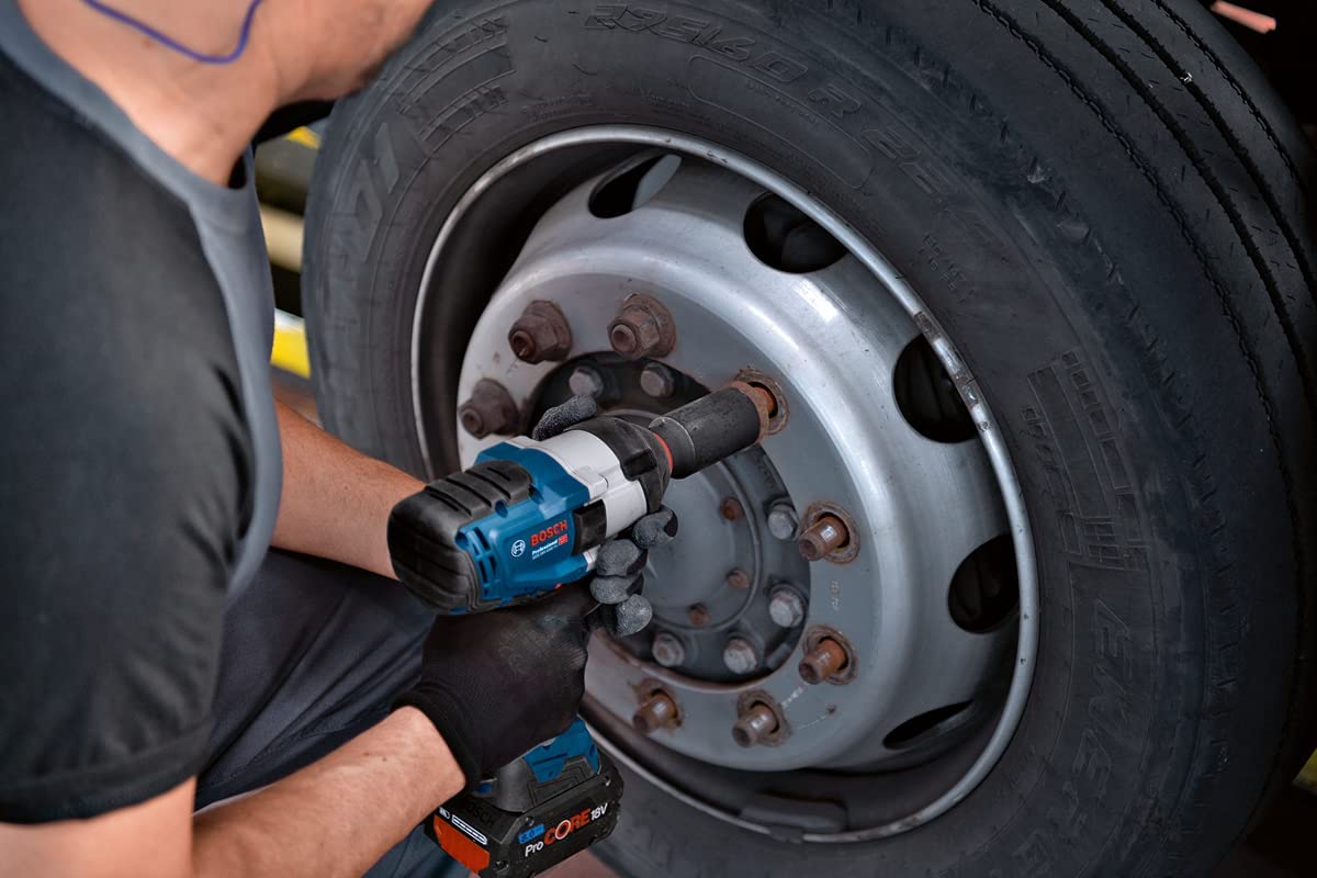Bosch Professional BITURBO avvitatore a massa battente a batteria GDS 18V-1000 (coppia di serraggio 1.000 Nm, coppia di spunto 1.600 Nm, batterie e caricabatteria non inclusi, in scatola di cartone)