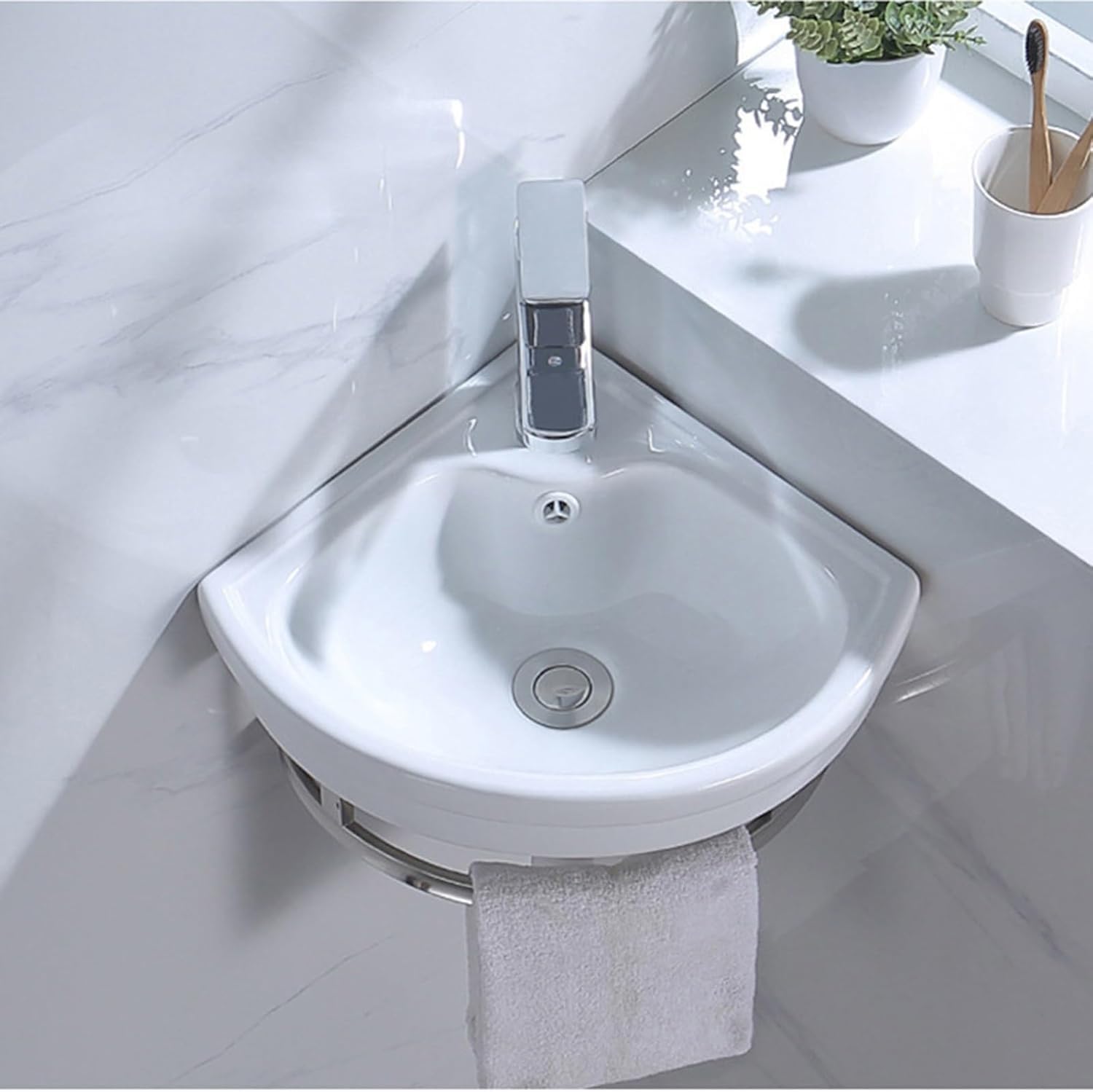 Lavabo de esquina de cerámica blanca de 31x31 cm para baños pequeños modernos