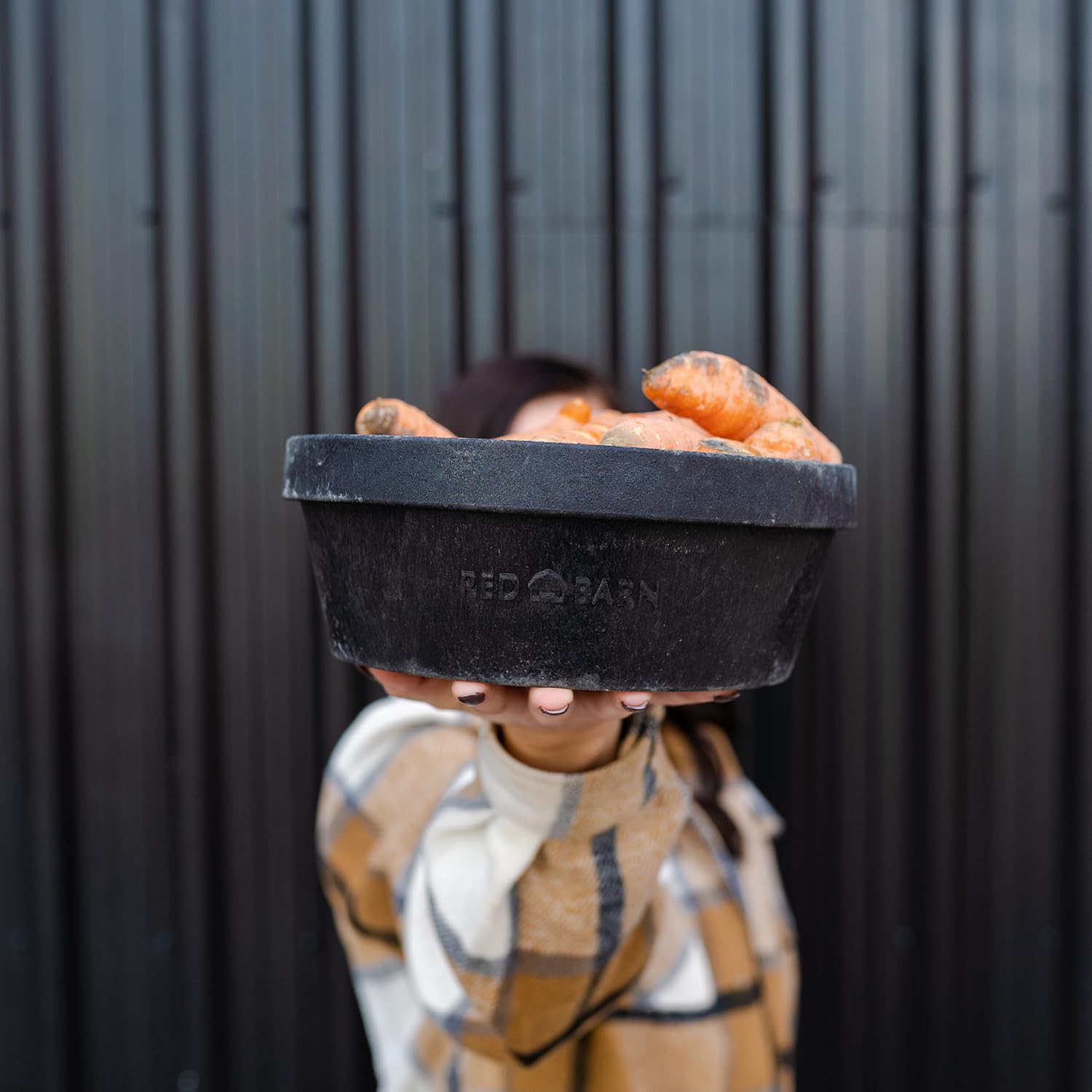 Red Barn 0.5 Gallon Rubber Feed Pan – Heavy Duty Flexible Feed Bowl for Dogs, Chickens & Small Animals – Crack & Freeze Resistant Rubber Feeding Tub - 5