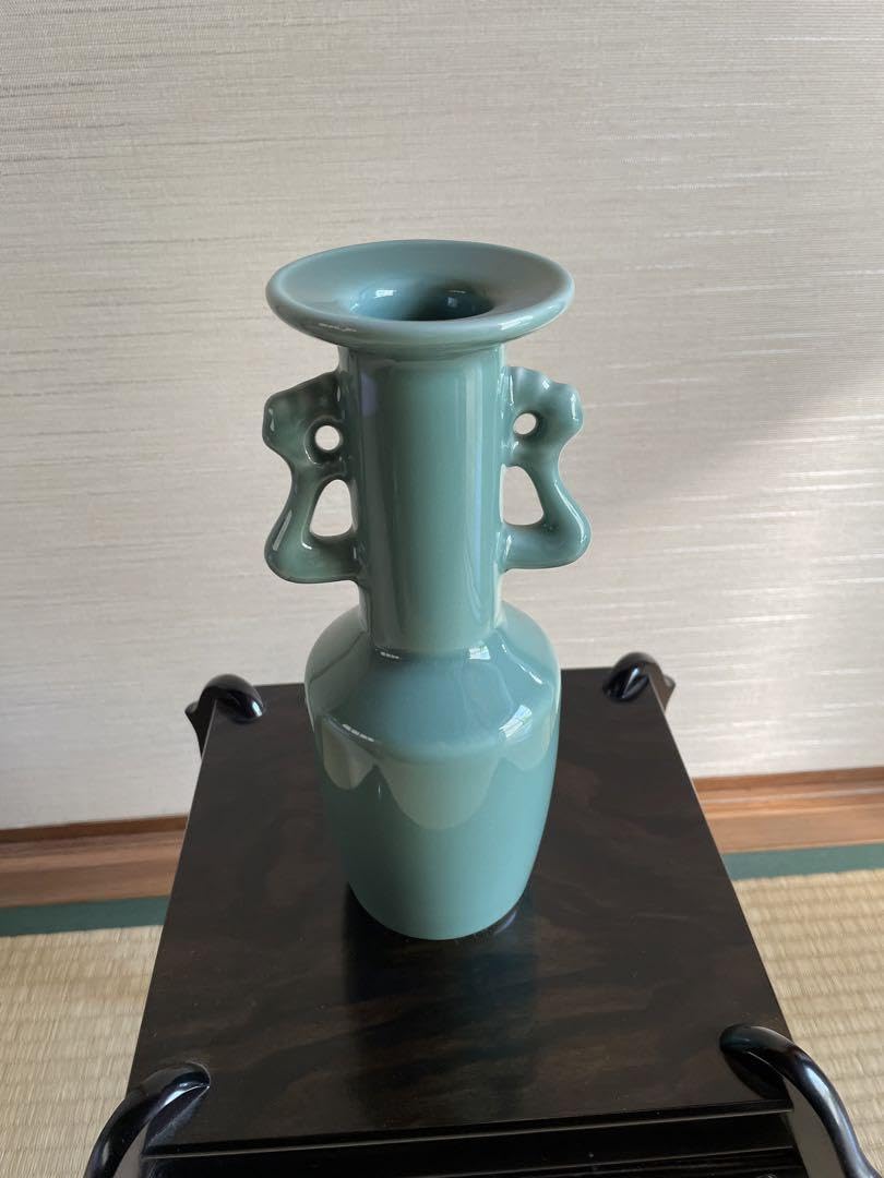 Amazon.co.jp: 青磁 鳳凰耳付花入 : ホーム＆キッチン