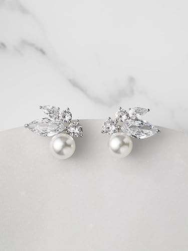 Miniatura 5 de SWEETV Aretes de perlas de boda para novias, damas de honor, aretes de racimo de perlas nupciales, aretes de perlas de circonita cúbica para mujer,
