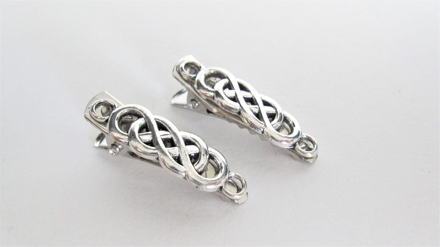2 extra tiny small silver metal celtic knot alligator hair clip for fine thin (Size: 1.13)
