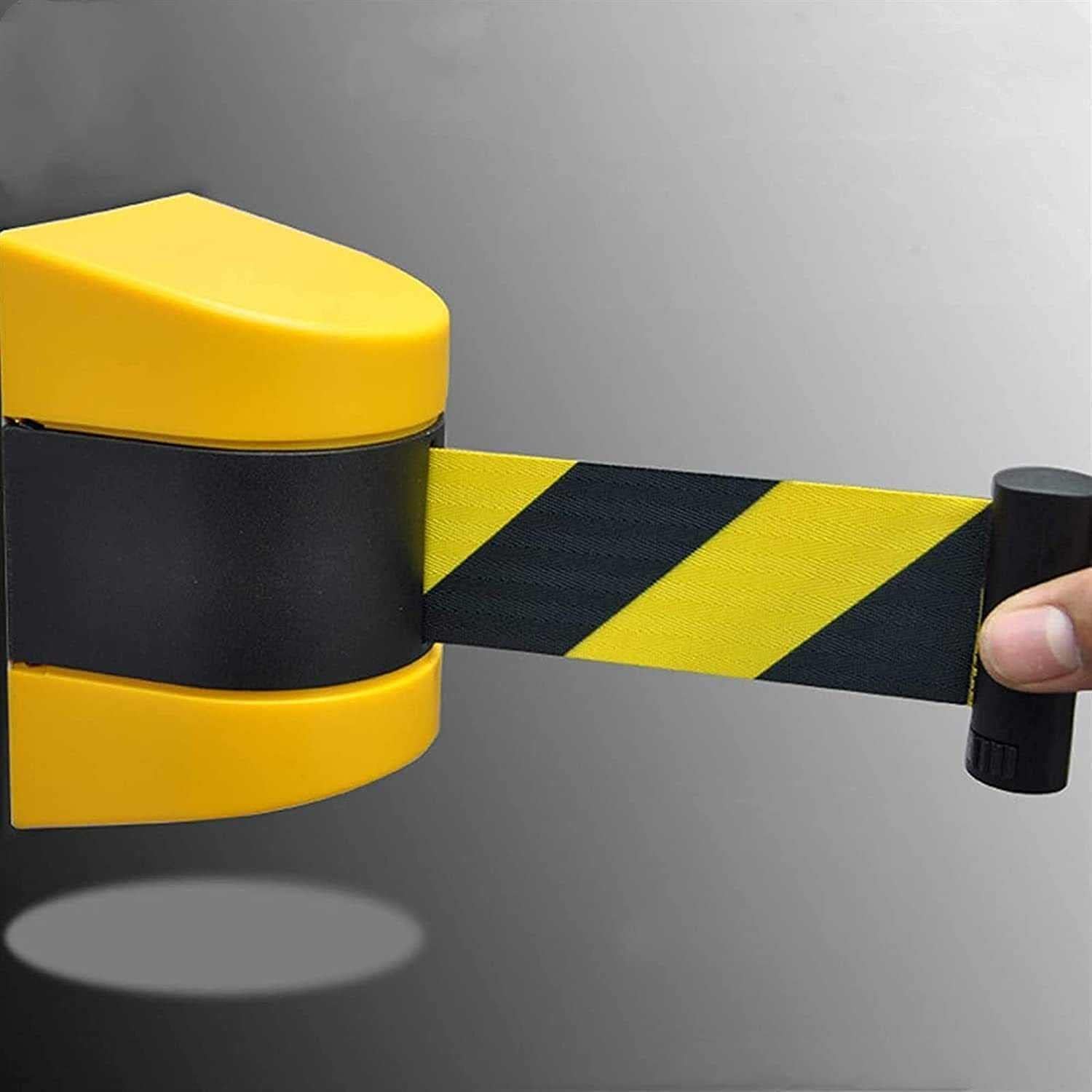 Montowana na ścianie wysuwana bariera pasowa, zwijana taśma Kontrola tłumu Bariera kolejki(10m)