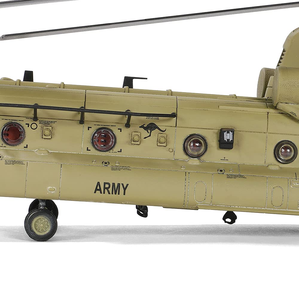 FORCES OF VALOR FOR821003A BOEING CHINOOK CH MK1 HELICOPTER ROYAL AIR FORCE 1:72 Modellino FORCES OF VALOR FOR821003A BOEING CHINOOK CH MK1 HELICOPTER ROYAL AIR FORCE 1:72 Modellino