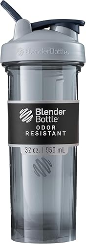 BlenderBottle - Botella mezcladora serie Pro ideal para batidos de proteínas y bebidas de preentrenamiento, 32 onzas, color gris piedra (Pebble Grey)