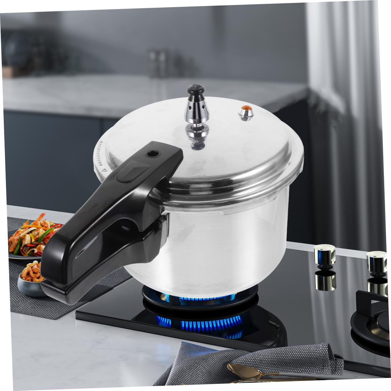 Pressure Cooker Aluminum Pressure Pot Stove Top for Gas Induction Cookers Easy to Use Store