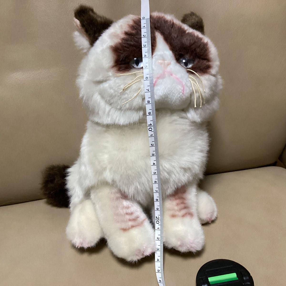 Amazon.co.jp: グランピーキャット ぬいぐるみ 不機嫌なネコ