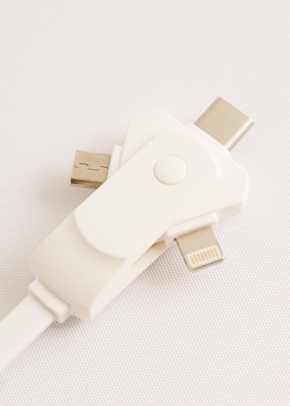 CREATE/STERILISATEUR UVC POUR TÉLÉPHONE/Stérilisateur UVC pour smartphones, 99% d'efficacité, stérilisateur UV portable, stérilisateur UV portable 9W, Poids 700g Facile à transporter, Micro USB et