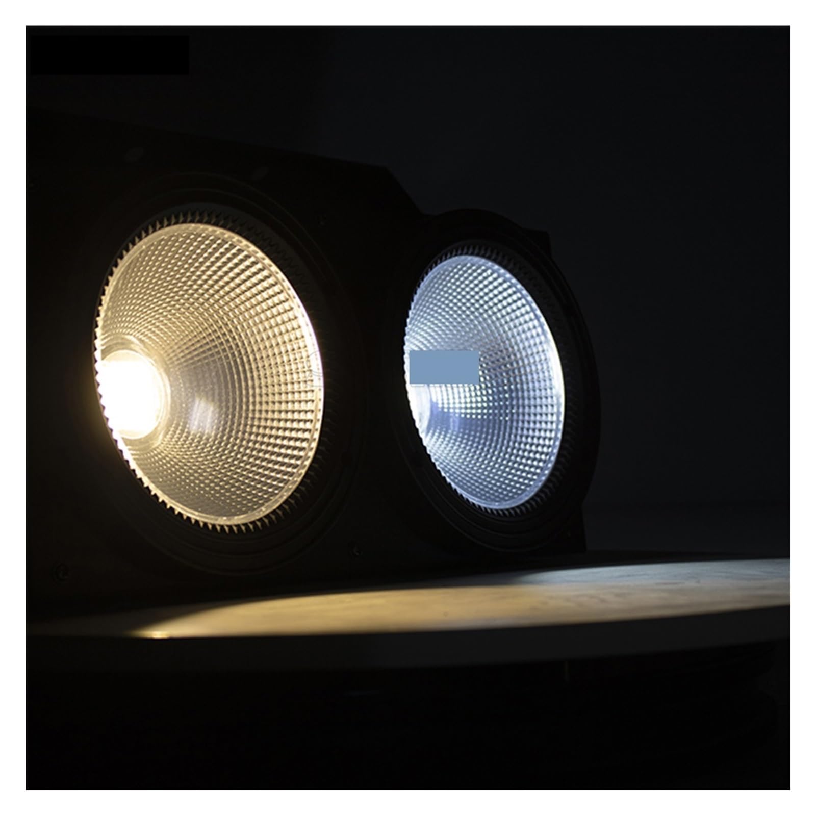 Oświetlenie Sceniczne, 2 oczy 200W LED 2w1 COB fajne ciepłe białe oświetlenie 2X100W Blinder oświetlenie wesele Bar oświetlenie sceniczne(Wit)