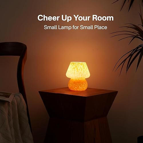 Miniatura 9 de Lámpara de mesa con forma de hongo para dormitorio, pequeña lámpara de noche de escritorio para sala de estar, decoración de hongos, lindas mini