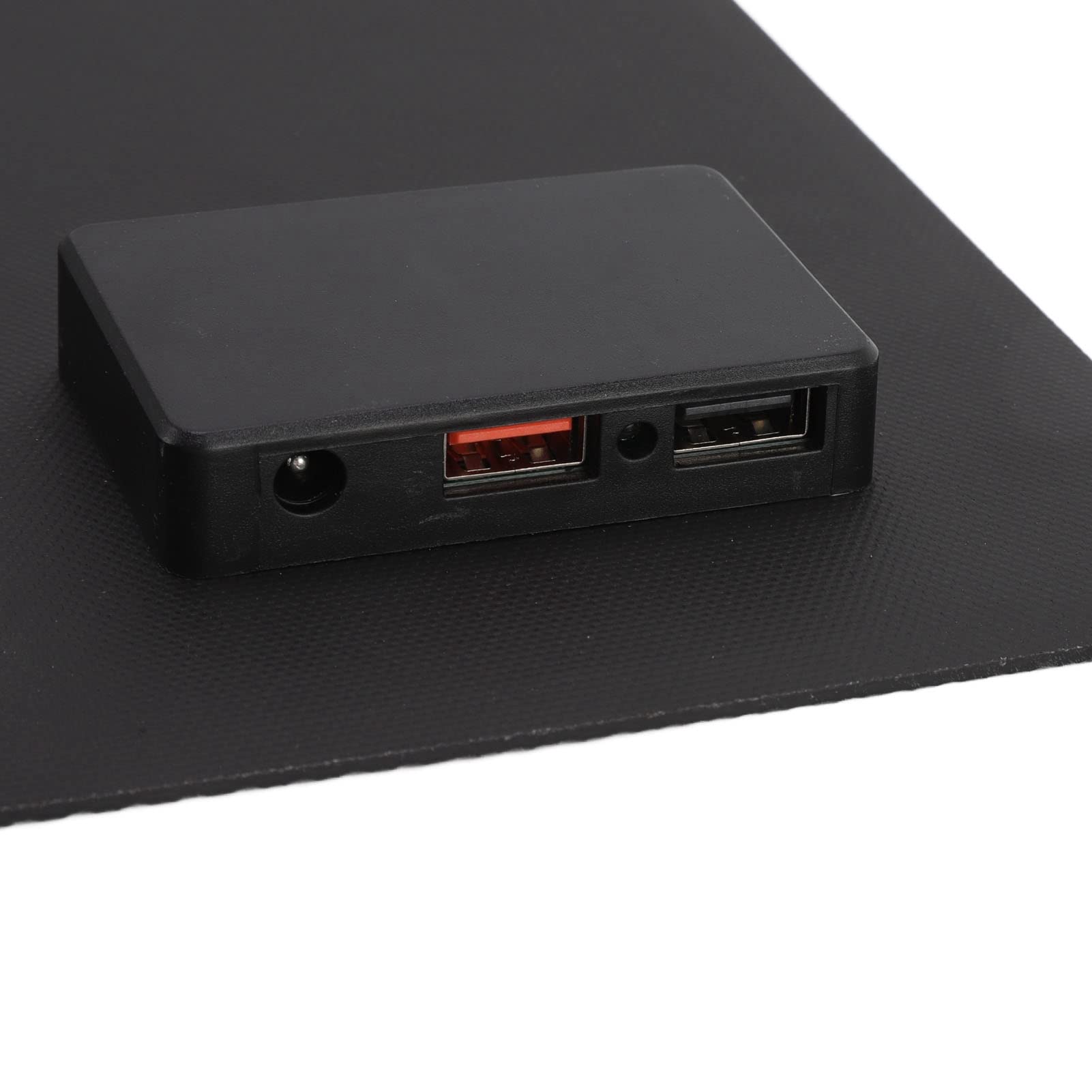 Caricatore pieghevole a pannello solare per esterni, power bank portatile con doppia USB, IPX6, ricarica efficiente per telefoni e dispositivi