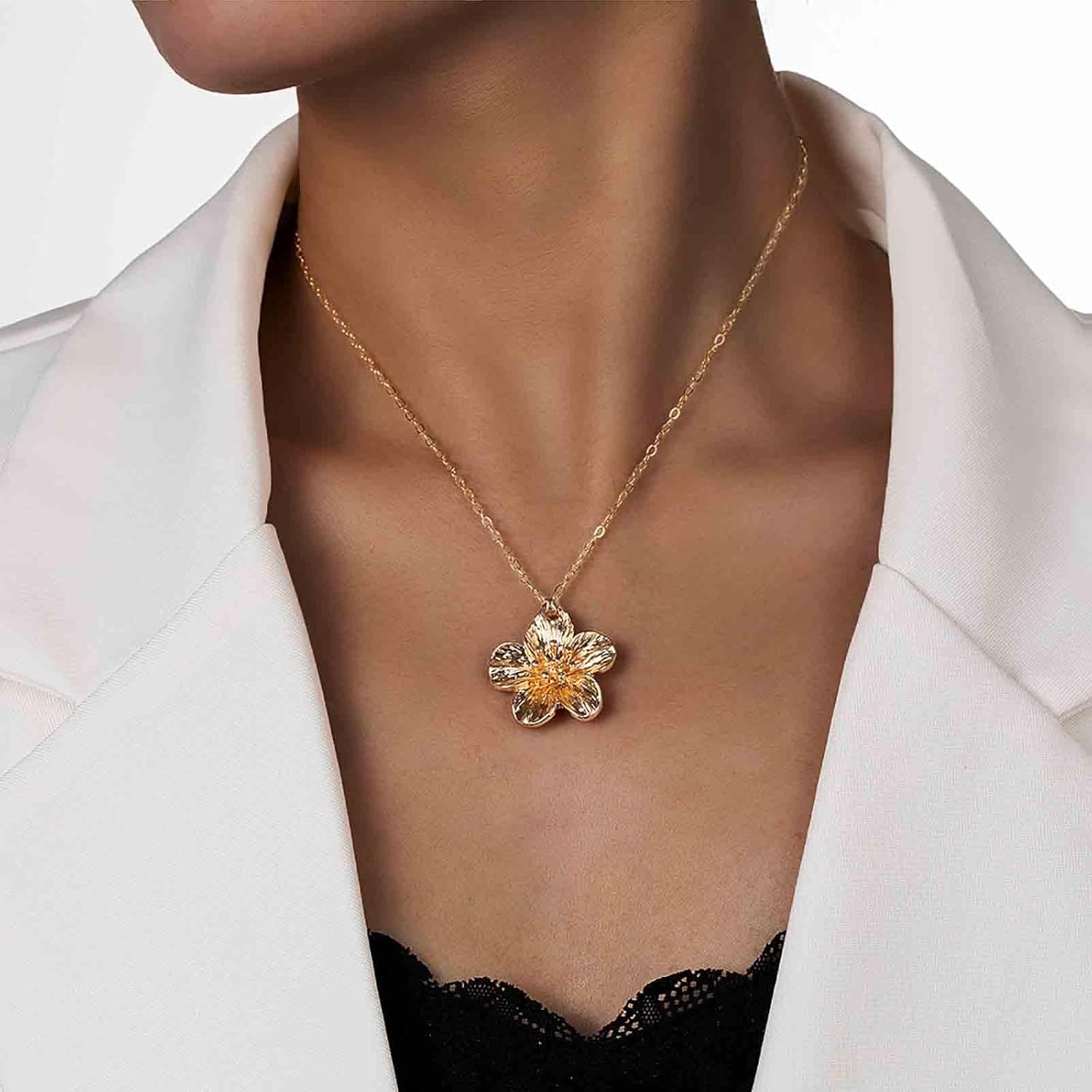 Gold Flower Necklace Chunky Flower Pendant Necklace Metal Floral Chain Necklaces Floral Statement Choker Necklaces Jewelry for Women - Image 2