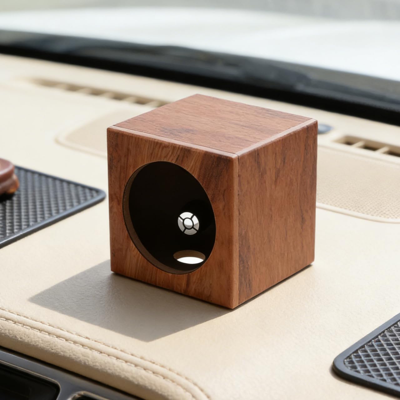 Cassa per Altoparlanti in Legno con Motivo a Righe da 6,5 Pollici per Veicoli e Camion Design Elegante e Integrazione per Upgrade Impianto Audio Auto